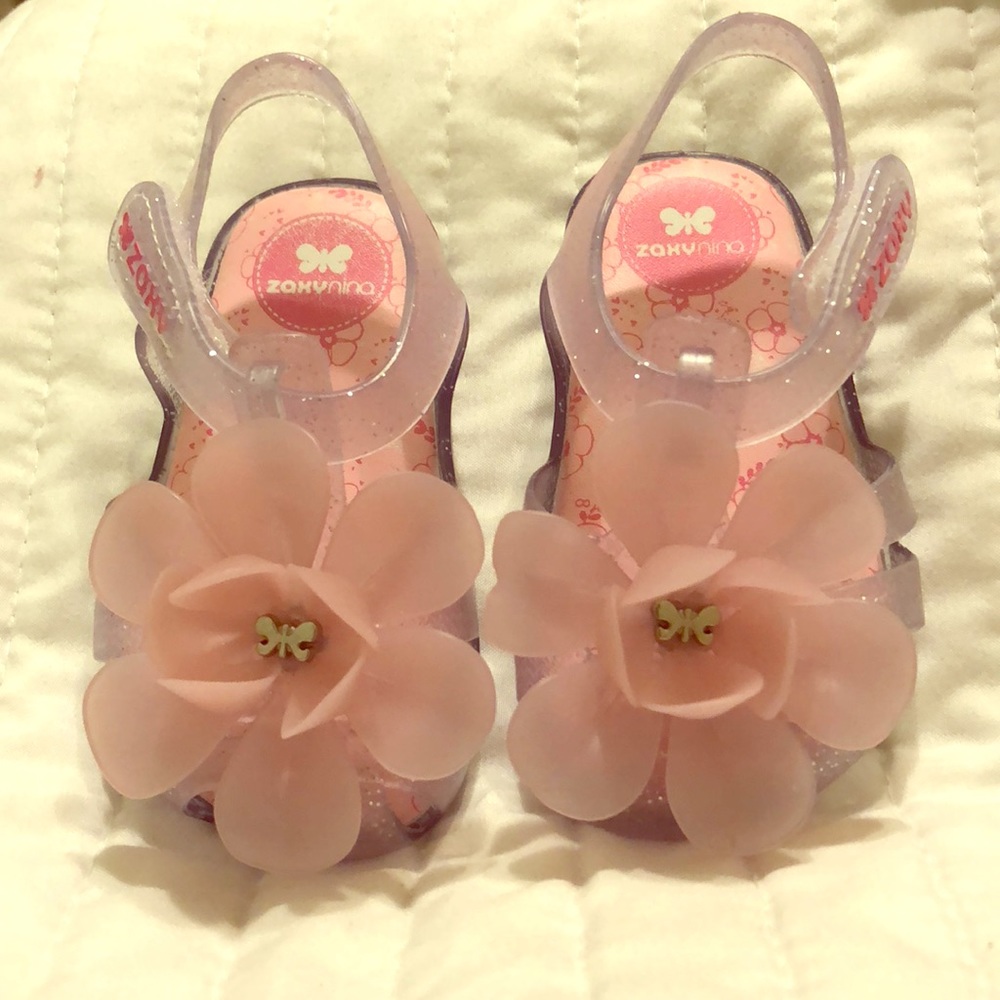 Zaxy sandals